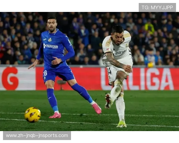 西甲联赛杯赛图片与精彩瞬间回顾 西甲联赛杯赛图片与精彩瞬间回顾